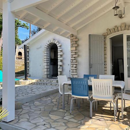 Adorable Petite Maison A 400M De La Mer Villa Saint-Georges-de-Didonne Buitenkant foto