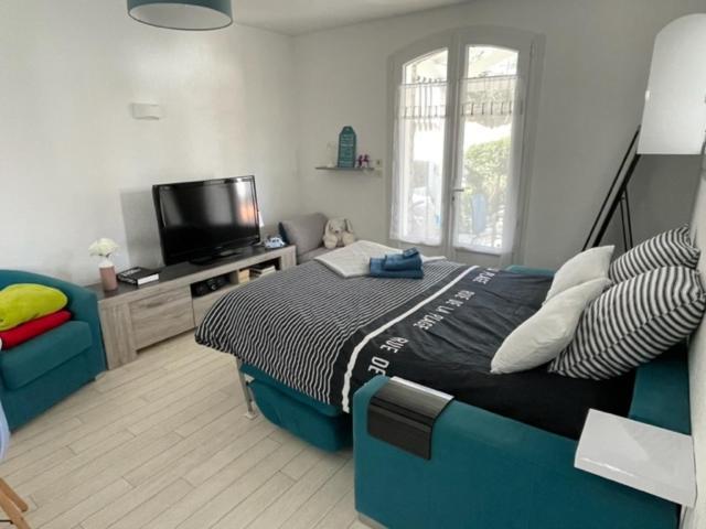 Adorable Petite Maison A 400M De La Mer Villa Saint-Georges-de-Didonne Buitenkant foto